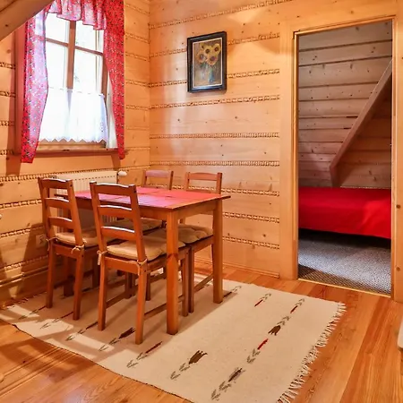 Apartament Dom Tomusik
